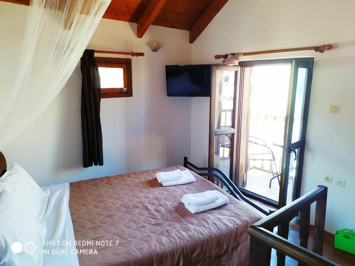 Villa Chrysodimi Chalki Town Eksteriør billede